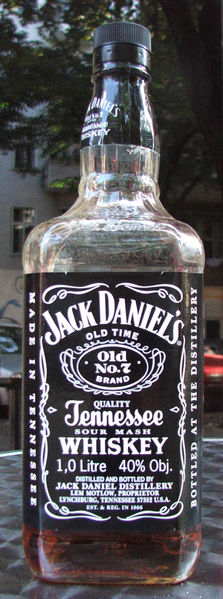 http://de.wikipedia.org/wiki/Bild:Jack_daniels.jpg