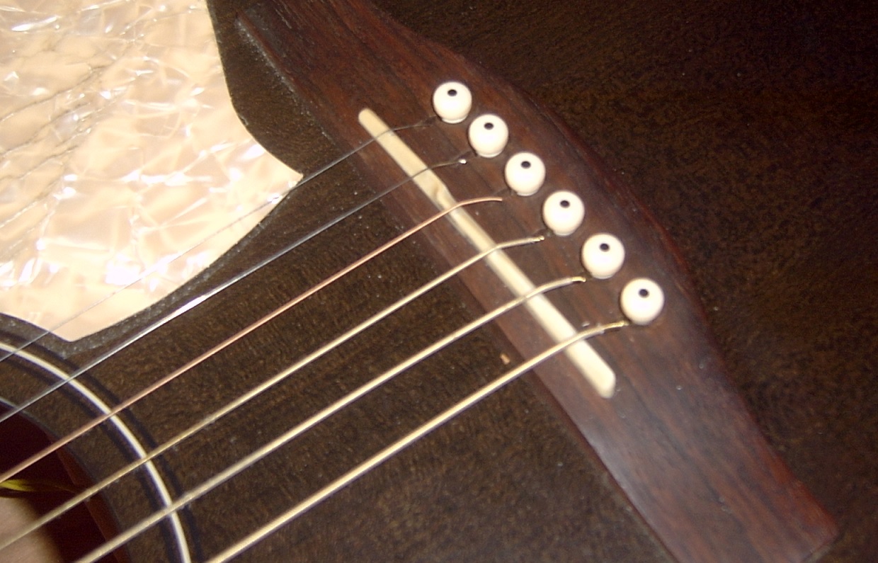 ArtLutherie-EB03