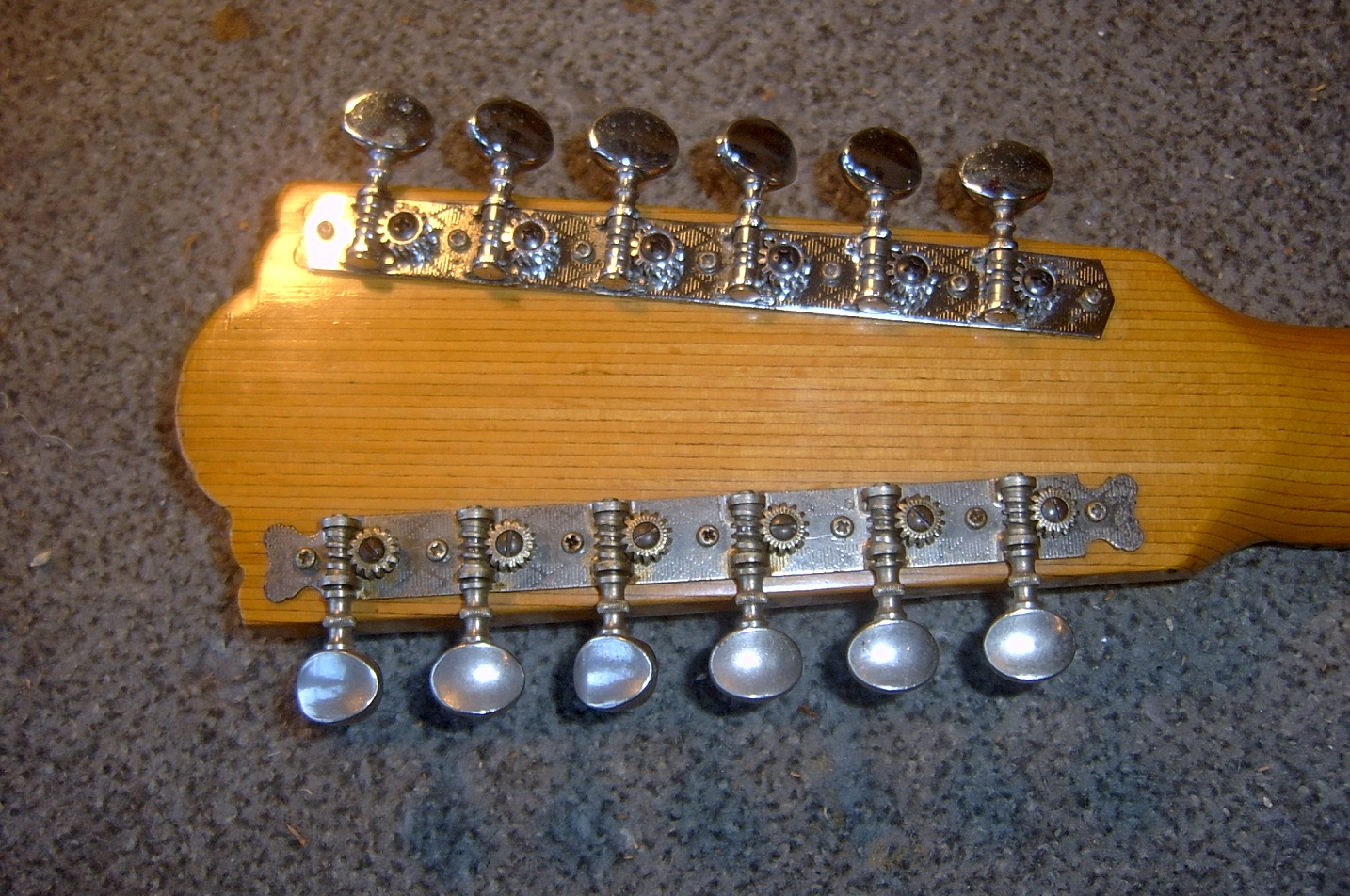 Framus12-02