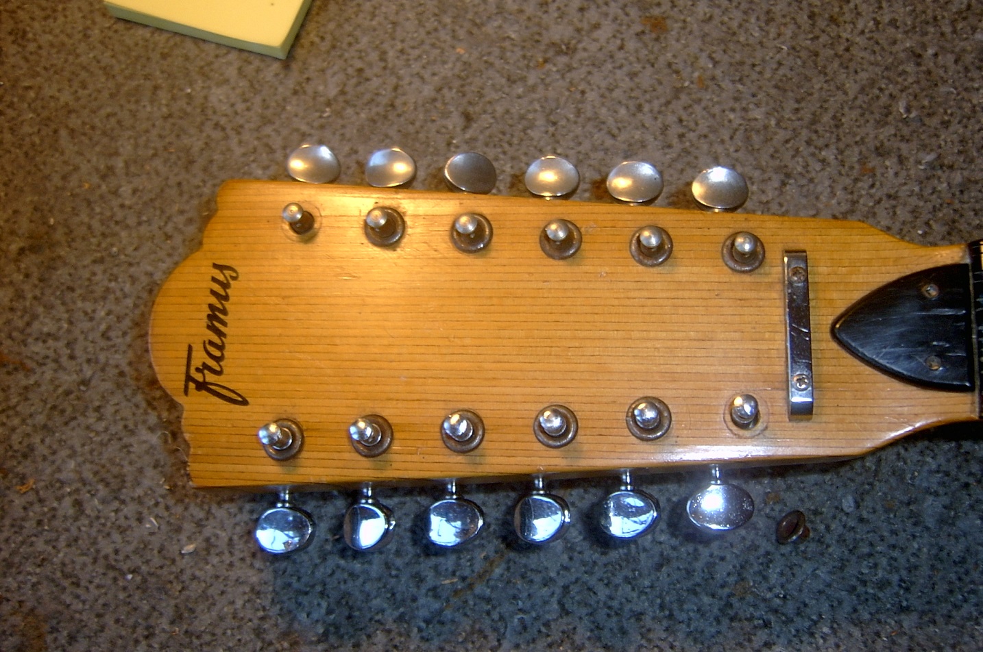 Framus12-03