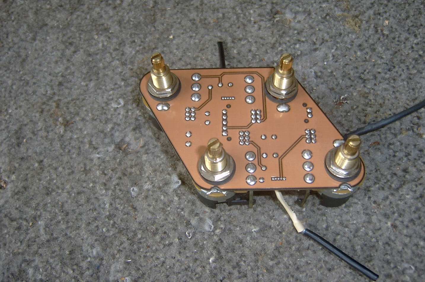 LP-BB02