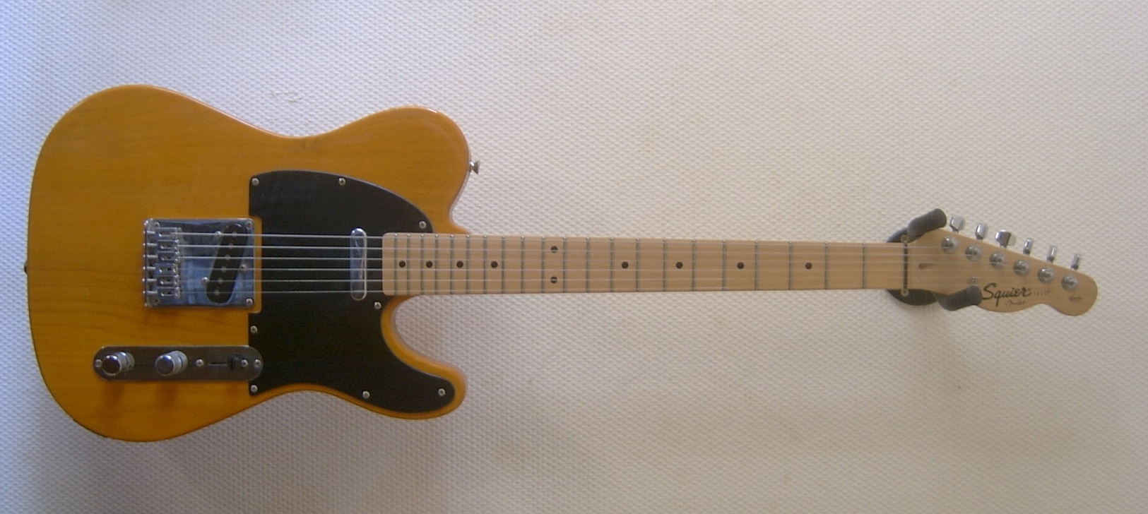 Squier-BG04