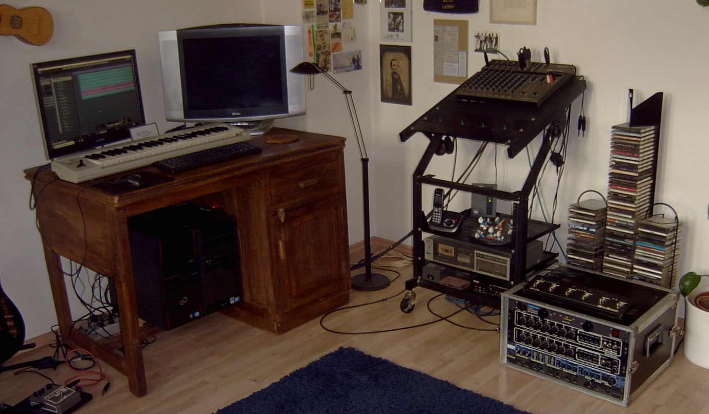 Studio-01