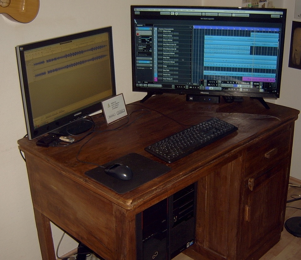 Studio-02